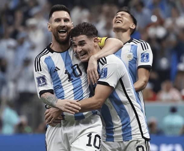 厄瓜多尔vs阿根廷的相关图片